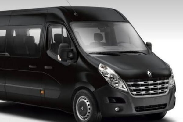 Economize ao alugar van preço justo para sua próxima viagem unnamed 2025 01 31T100213.157