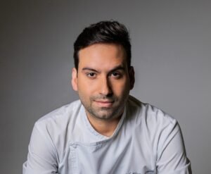 Chef Hugo Grassi diz que para aguentar a pressao e preciso ter fe e1743259004601